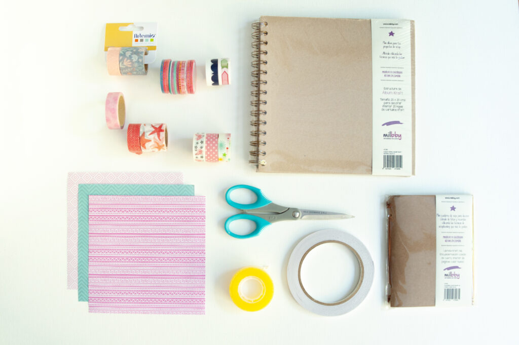 Materiales para decorar un cuaderno